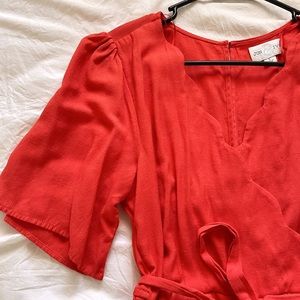 Neon orange-pink romper - scallop neck - waist tie - Jun Ivy - L - fits like a M